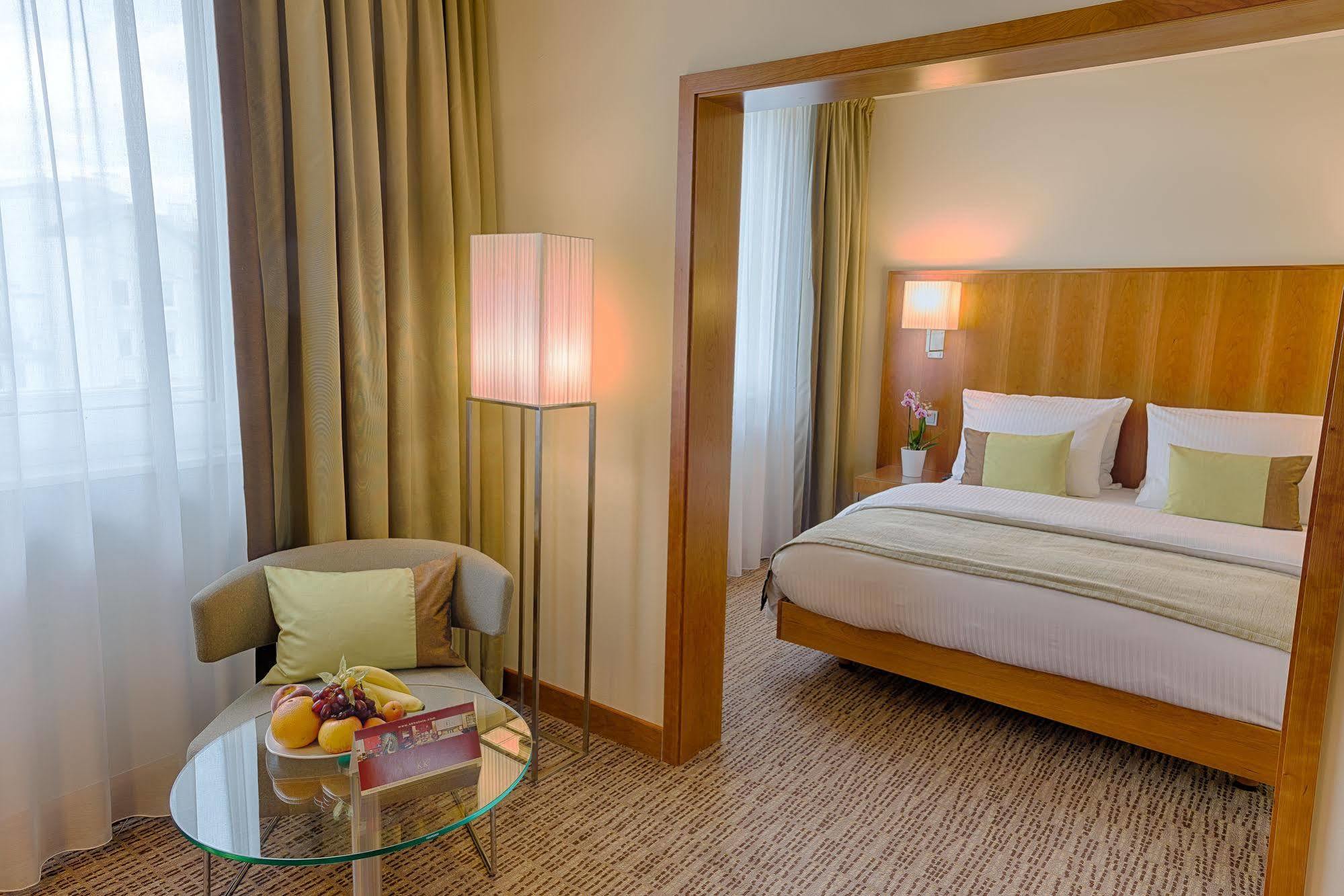 K+K Hotel Am Harras Μόναχο Εξωτερικό φωτογραφία